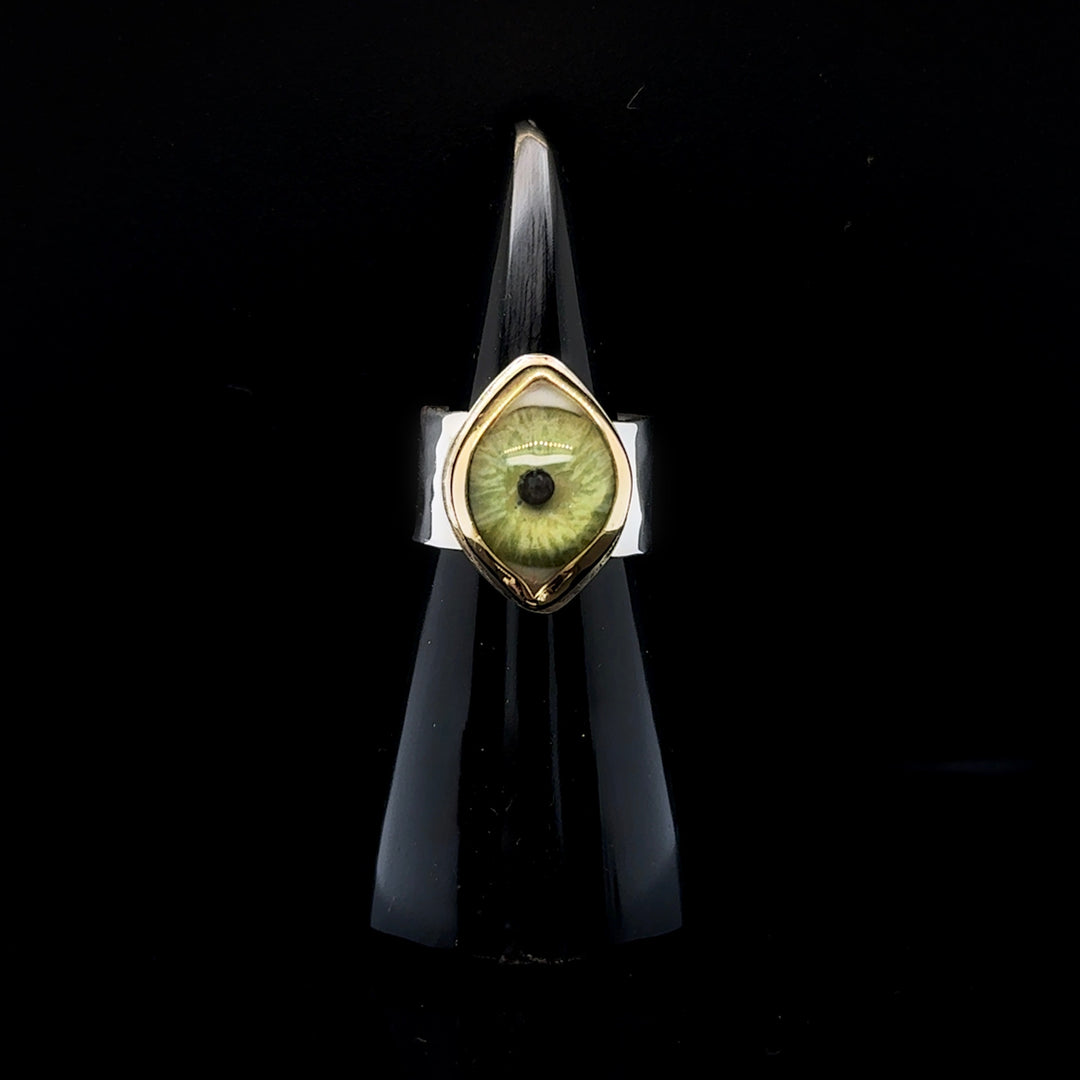 Eyeba X AA Green Gold Ring