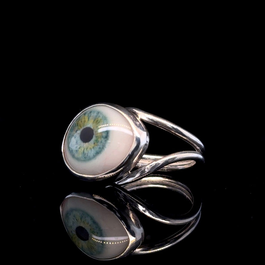 Modern Green Eye Ring