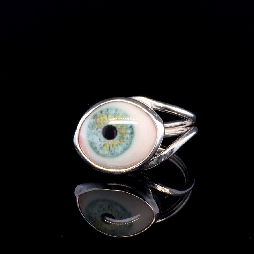 Modern Green Eye Ring