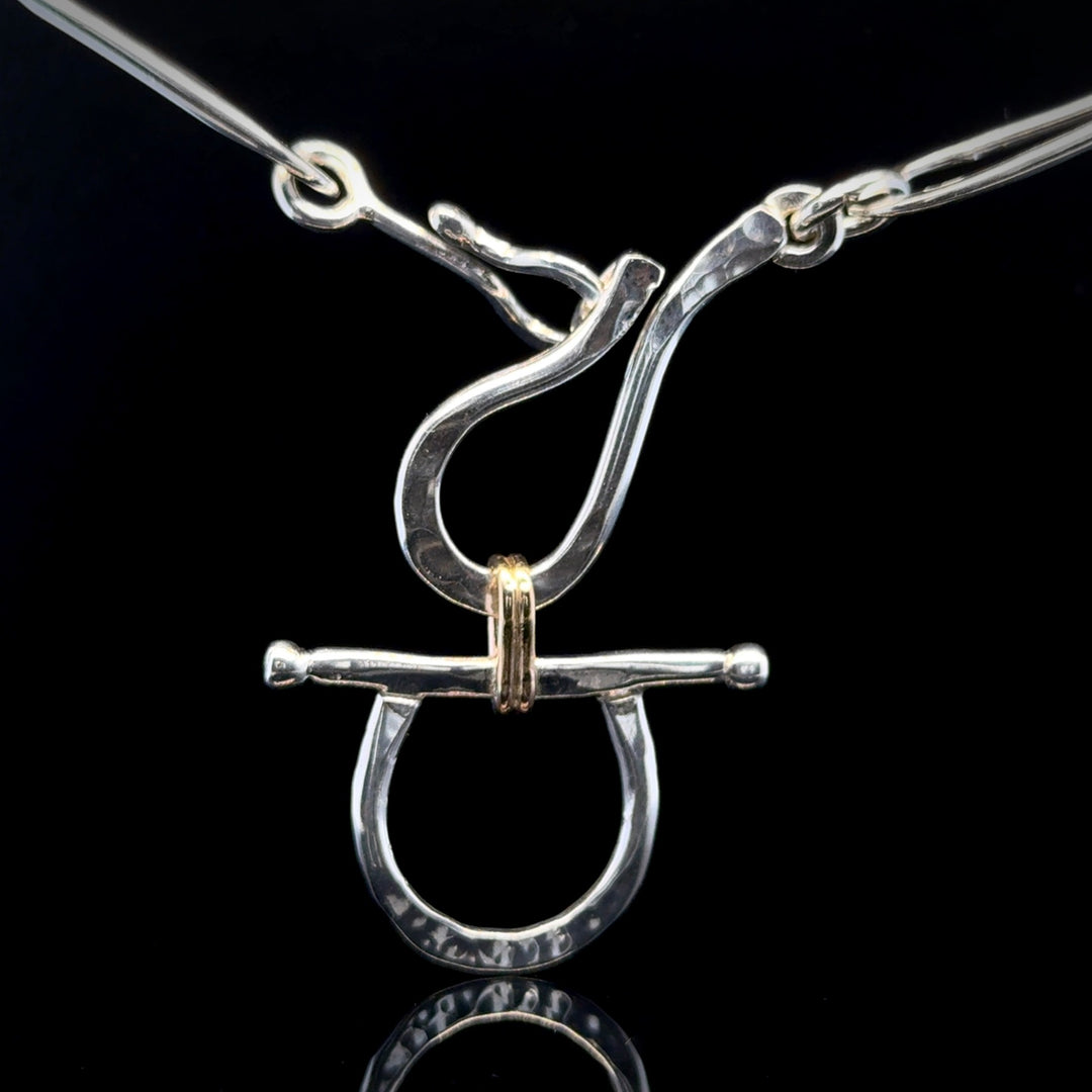 The Ω Reign Pendant/Ring