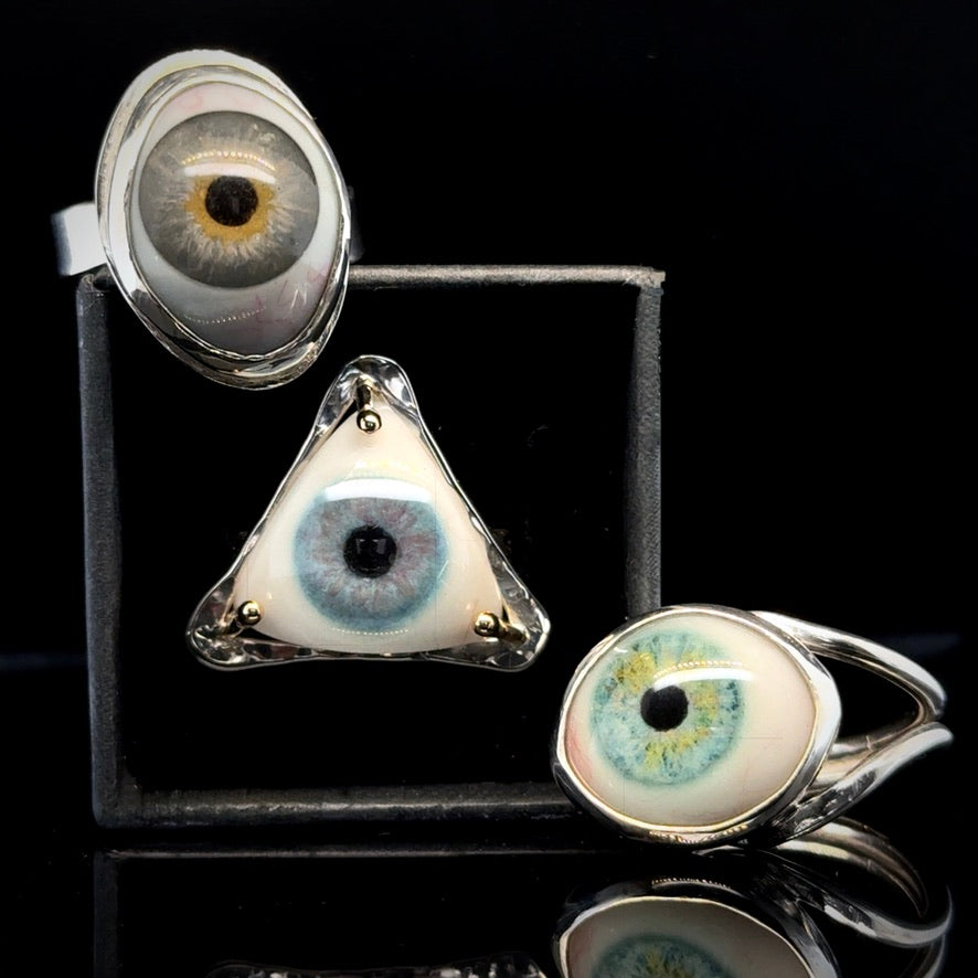 Modern Green Eye Ring