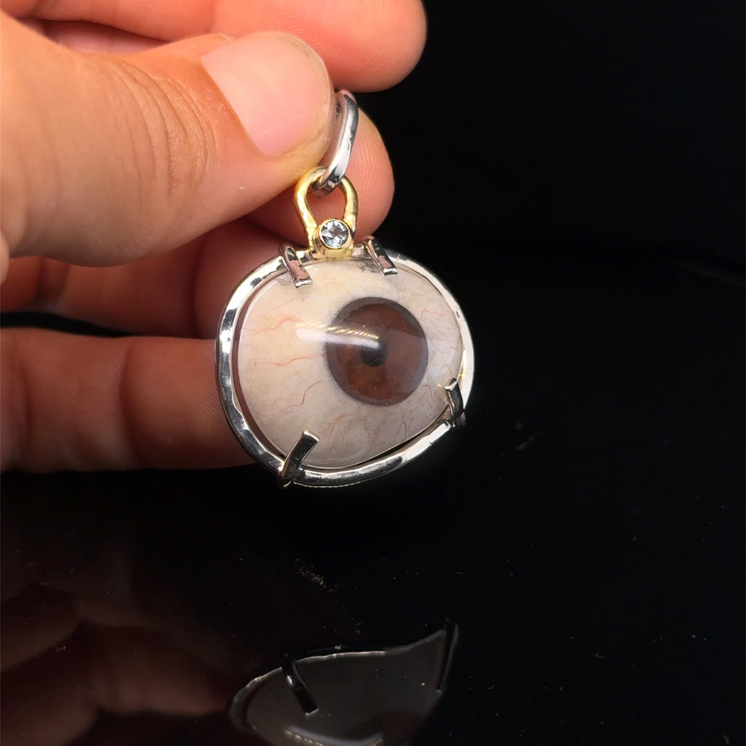 Brown Eye Custom Memorial Pendant | Eyeba X AA