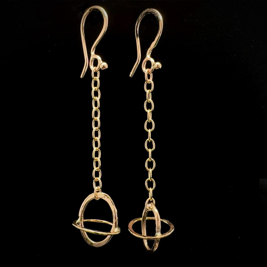 Orbit Ovals oval gold earrings handcrafted by Anaïs & Alaïa